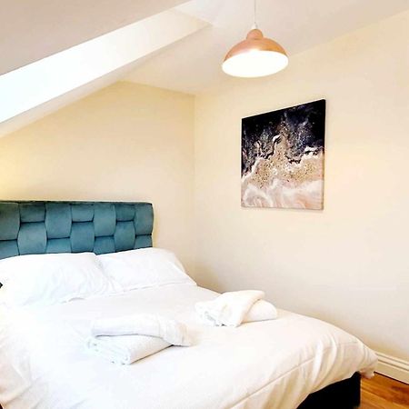 Apartment 5 - Two Bedroom Luxury Apartment Close To Town, Mainline Rail & Theatre Stylish And Comfortable Darlington  Luaran gambar