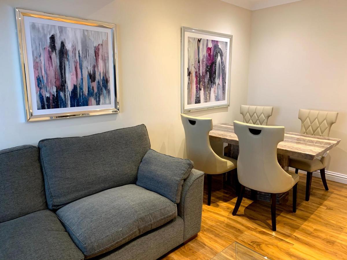 Apartment 5 - Two Bedroom Luxury Apartment Close To Town, Mainline Rail & Theatre Stylish And Comfortable Darlington  Luaran gambar